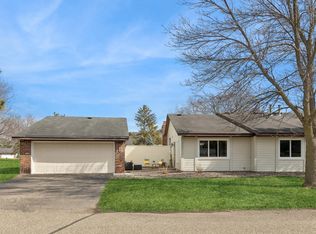 9184 Indian Blvd S, Cottage Grove, MN 55016