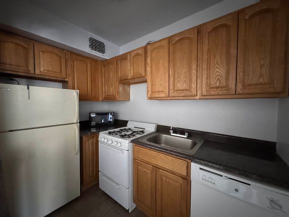 4th image of 108-17 72nd Ave #3G