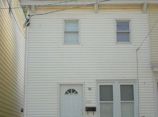 942 W Berwick St, Easton, PA
