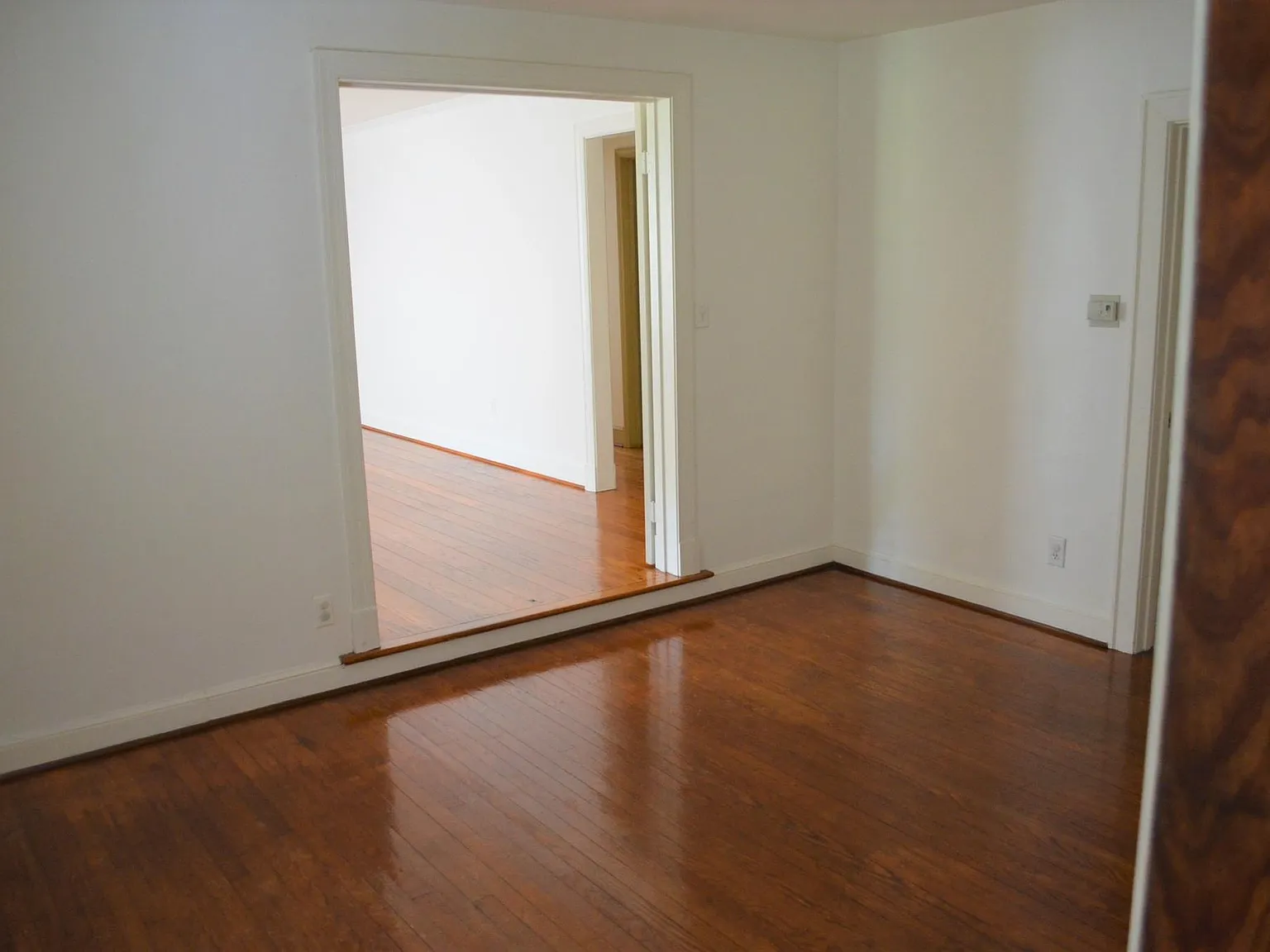 9700 Autoville Dr — Photo 2