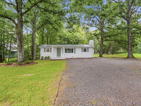 2nd image of 424 Timberlinks Dr