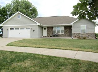 5128 N Fuji Ct, Appleton, WI 54913