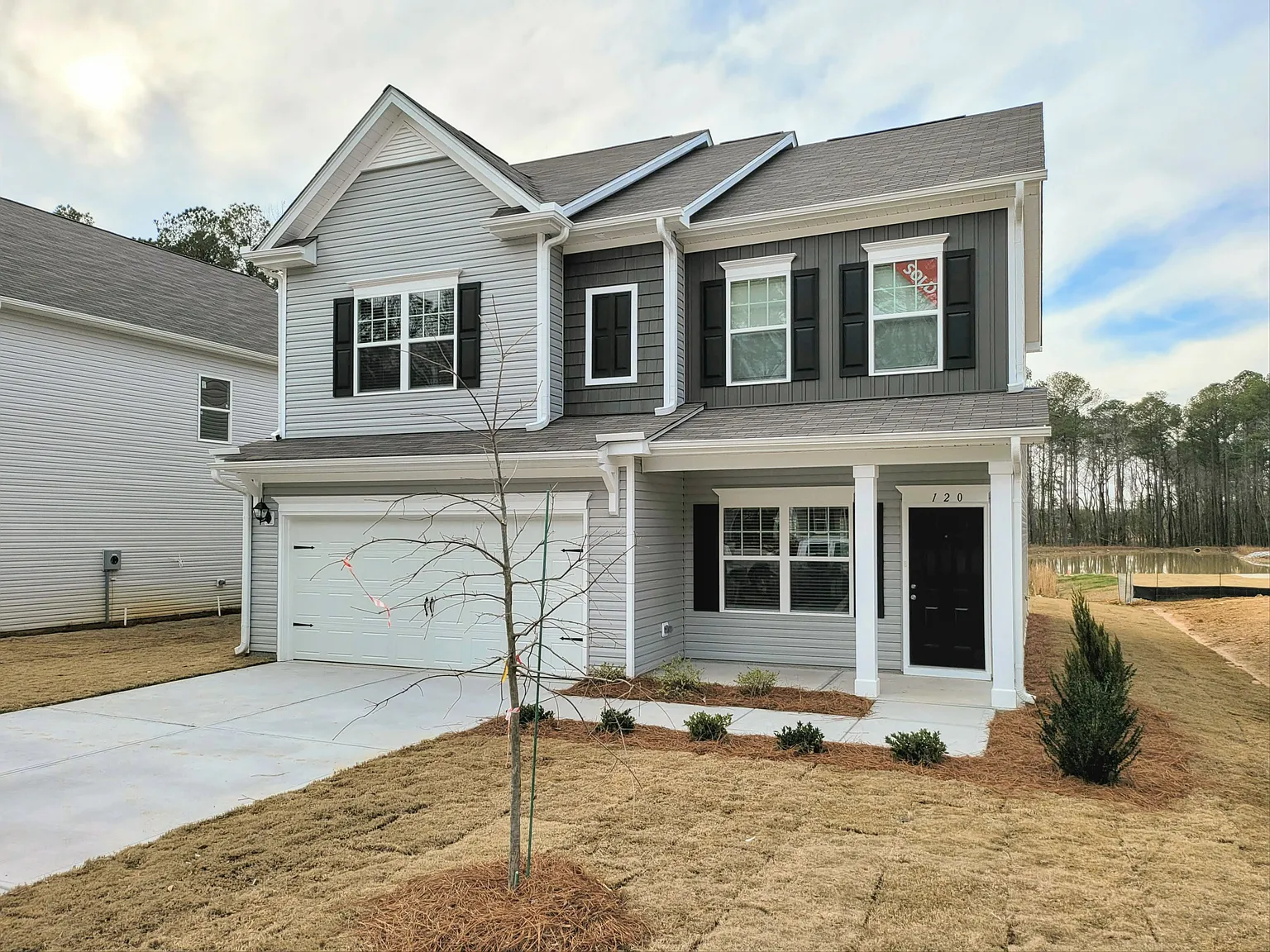 4 bed, 2.5 bath, 2128 sqft, $2,050 — Photo 1
