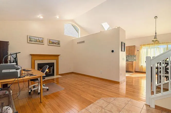 5873 Villa France Ave — Photo 6