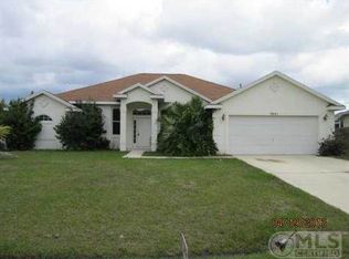 3641 SW Masilunas St, Port Saint Lucie, FL 34953