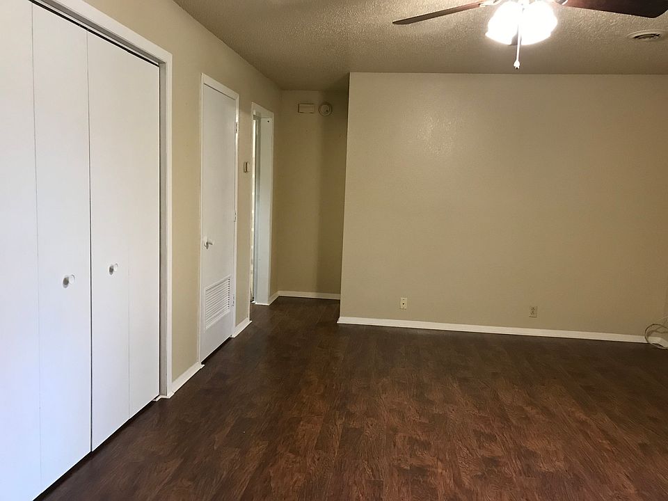 Warren Street 107B 107 Warren St Richland, MO Zillow