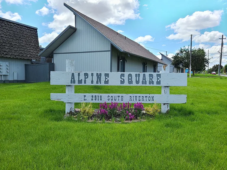 Alpine Square — Photo 16