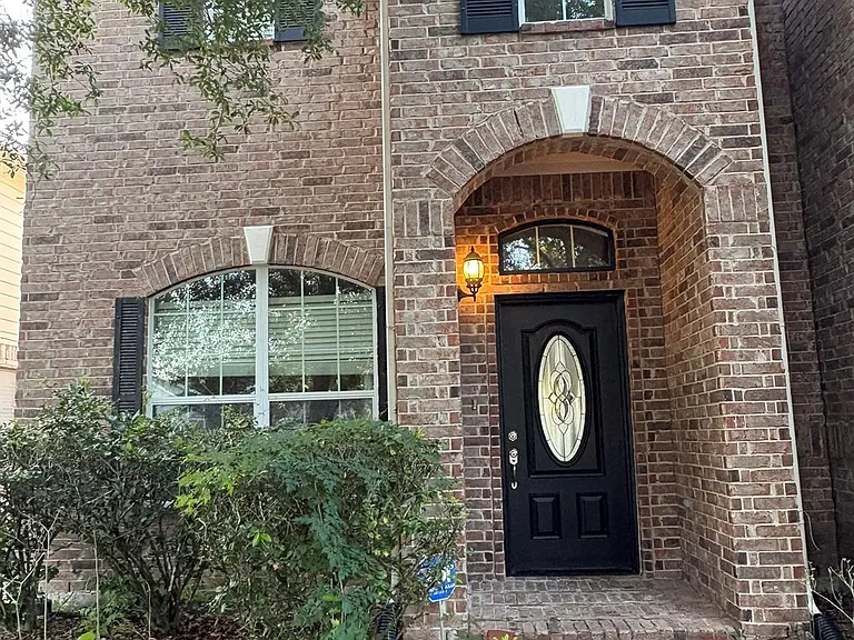 1902 Creegan Park Ct — Photo 32