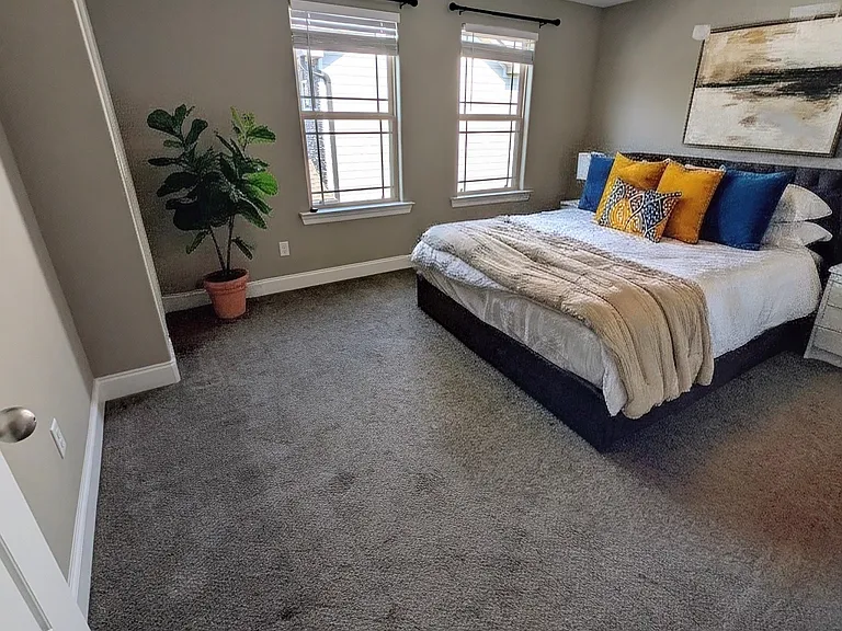 555 Gresham Ln #4A — Photo 5