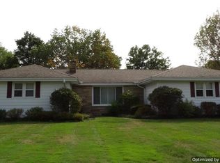 12261 Bean Rd, Chardon, OH 44024