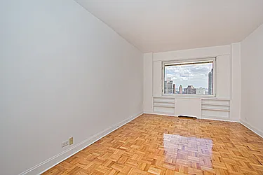 Rented by Adriana Arciello, LREB