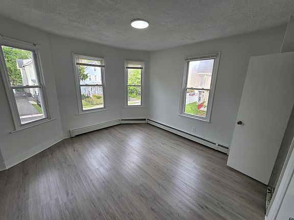 Bedroom/Living room 2