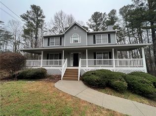 430 Stewart Dr, Dallas, GA 30132