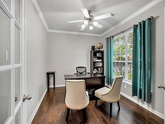 4th image of 12530 Saratoga Woods Ln