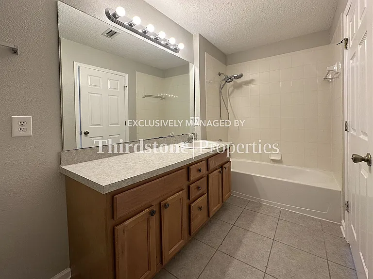 1036 N Black Cherry Dr — Photo 12