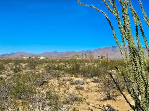 245-21 S Ray Rd #8, Yucca, AZ 86438