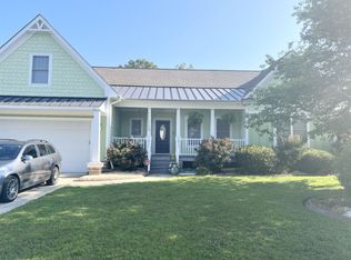 3928 Birkhoff Ln, Fayetteville, NC 28304
