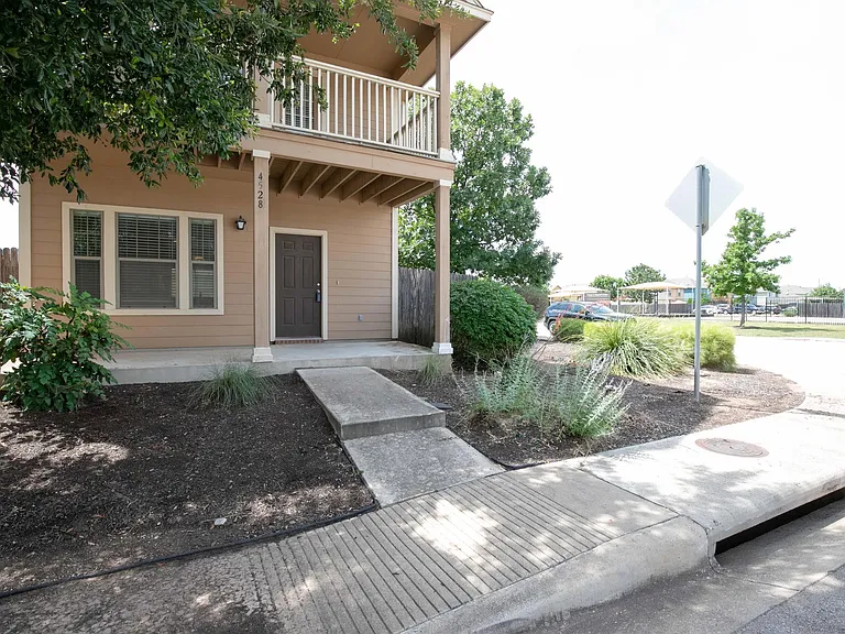 4528 Credo Ln — Photo 30