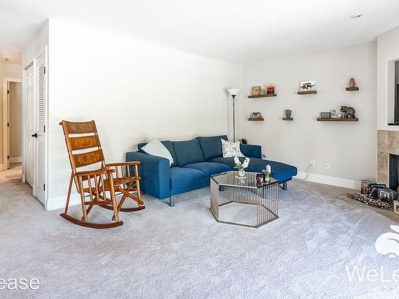2nd image of 8420 Via Mallorca Unit 204
