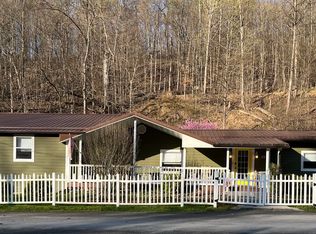 29 Frolic Ln, Morgantown, WV 26508