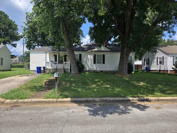 414 Cleveland Ave, Florence, AL 35630