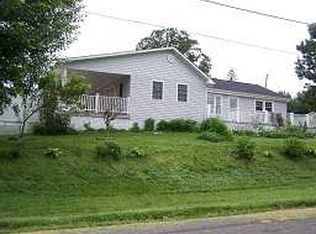 173 Windsor Rd, Woodlawn, VA 24381