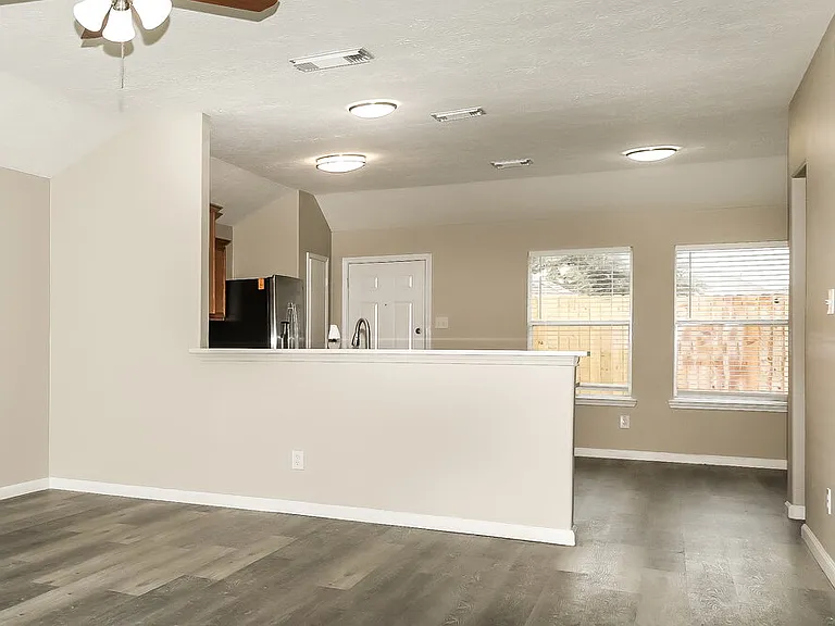12254 Lavon Dr — Photo 5