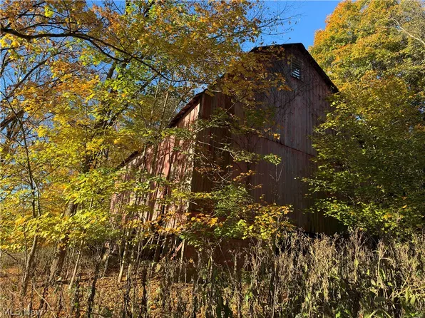9239 Angel Valley Rd SW, Stone Creek, OH 43840