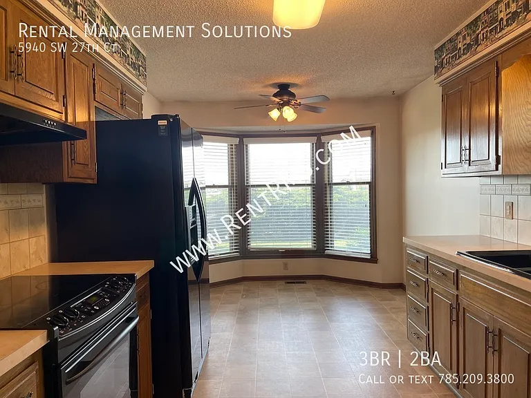 5940 SW 27th Ct — Photo 5