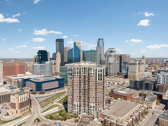 2nd image of 500 E Grant St APT 401