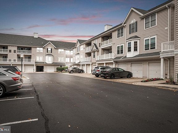 3rd image of 42 W College Ave APT 316