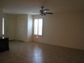 4th image of 702 W Corriente Ct
