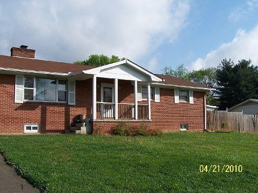 5th image of 5801 Holston Dr