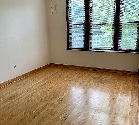 2nd image of 4350 S Rockwell St #2