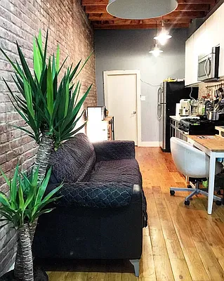 Rented by Flight of Fancy Realty Group | media 15