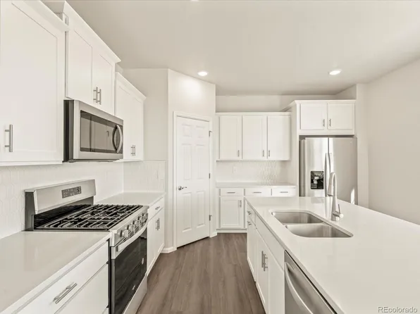 1935 Coolidge Way, Aurora, CO 80018