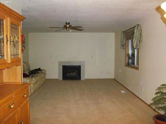 5th image of 3205 NE 165th Ave