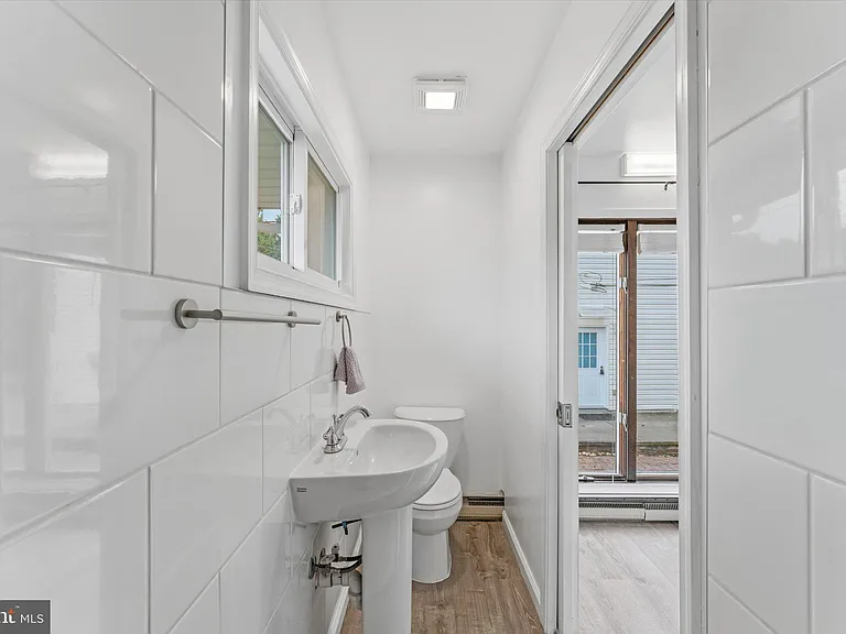 6210 Dana Ave — Photo 21