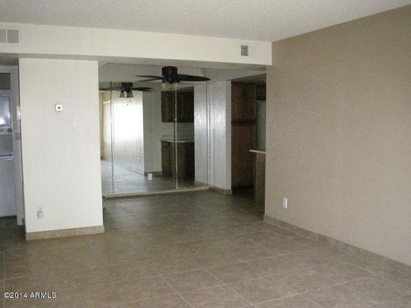 5th image of 1905 E UNIVERSITY Drive #172