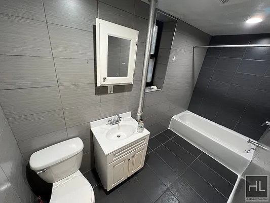 Rented by Highline Residential | media 10