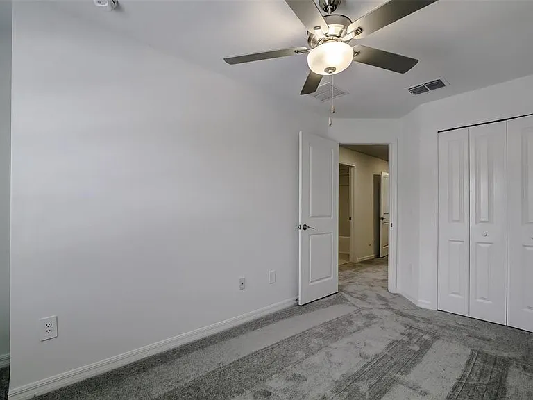 8240 Corner Pine Way — Photo 26
