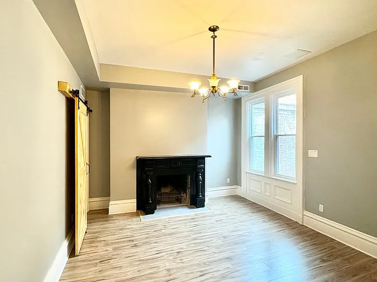 1218 Boyle St — Photo 12