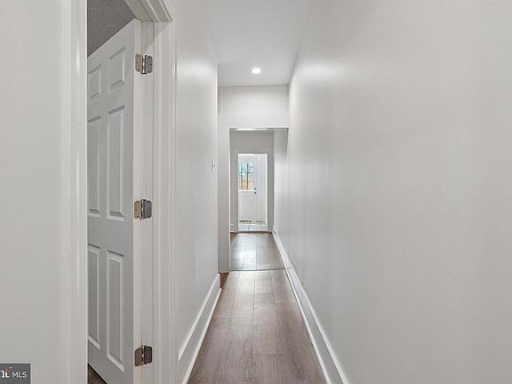 2nd image of 628 N Shedwick St