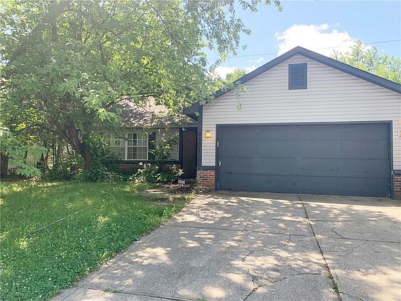3rd image of 4301 Lakefield Ct