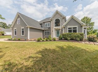 3414 Woods Trl, Kent, OH 44240