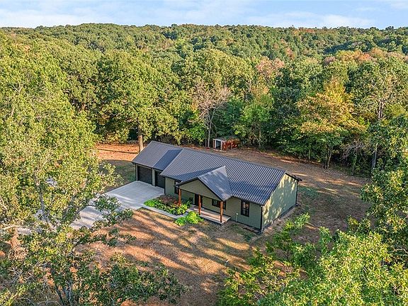 4th image of 2374 Upper Mill Creek Rd
