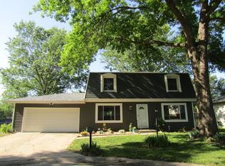 4502 Bristol Ct, Columbia, MO 65203