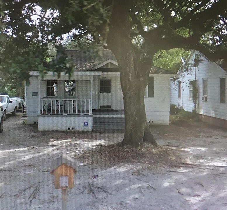 2nd image of 709 Euclid Ave