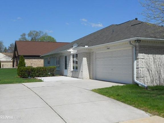 2nd image of 38655 Birch Meadow Dr