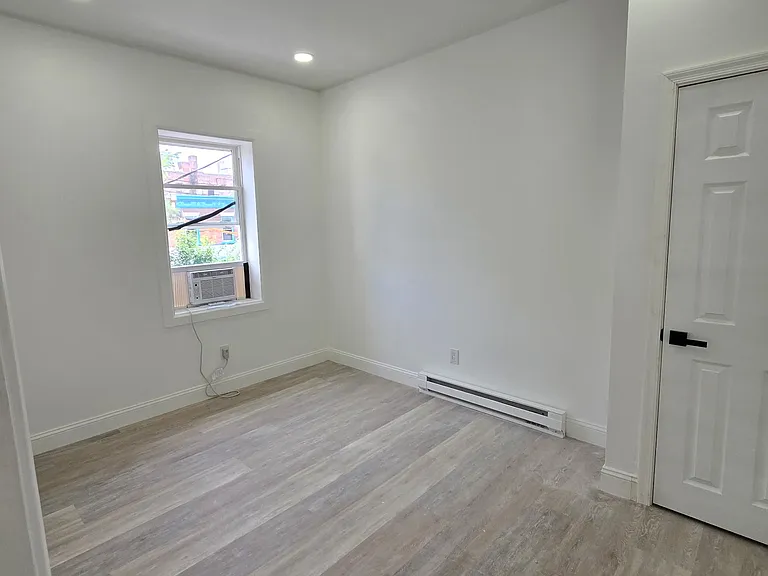 4514 Osage Ave #2F — Photo 8